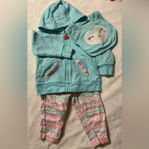 Carter’s Outfits 6months - Picture 2 of 3